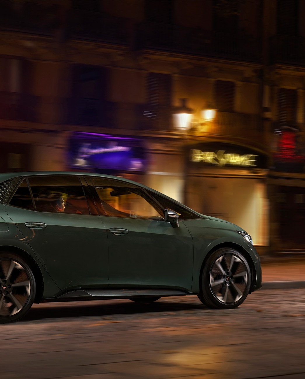 CUPRA Born VZ elbil stadskörning