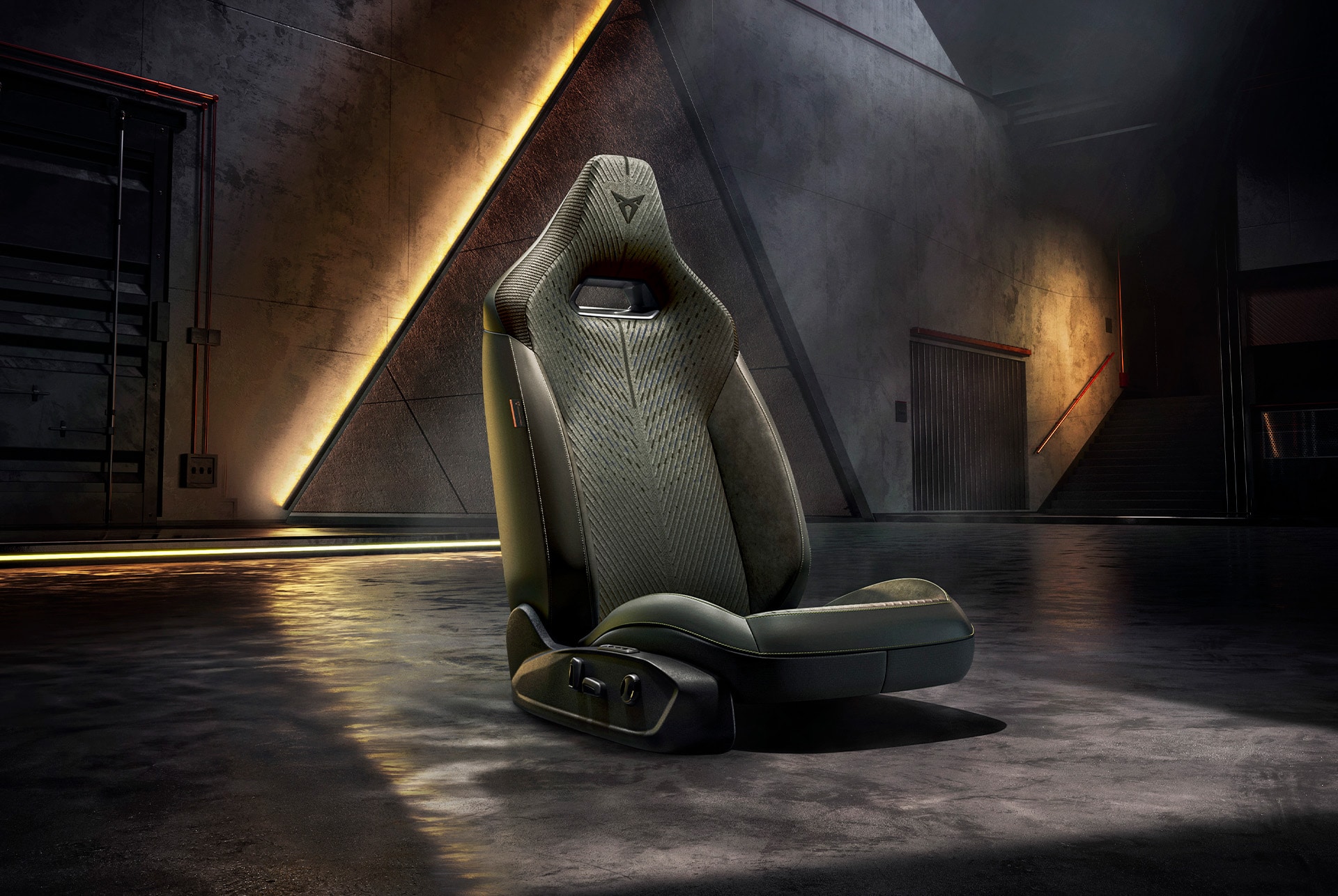 Invändig vy som visar upp tribe-klädseln och sätenas designdetaljer.